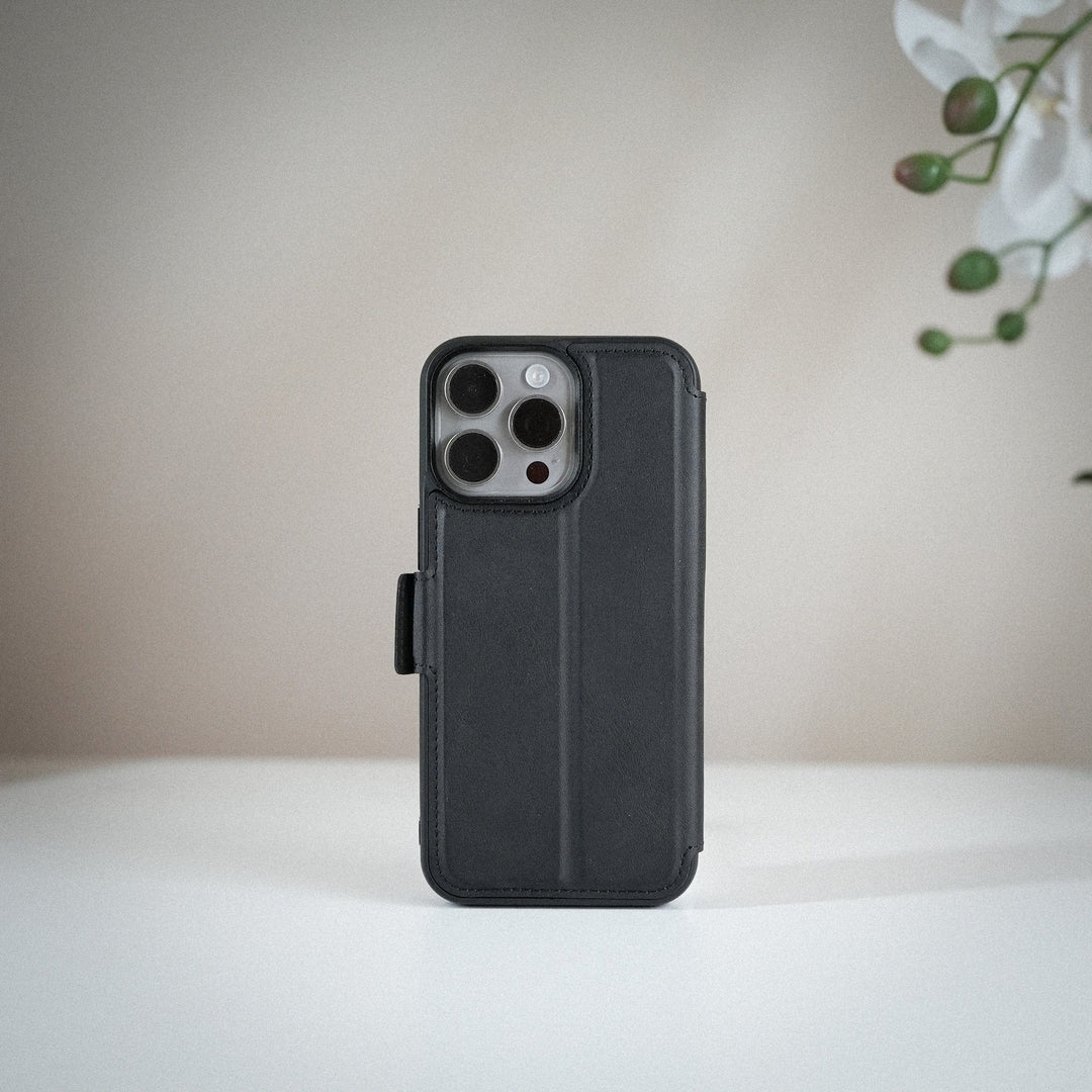 Urban Mobile Phone Cases iPhone 15 Wallet Card MagSafe Case - Urban Everyday